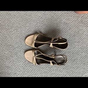 Gucci kitten/flapper 80’s heels.